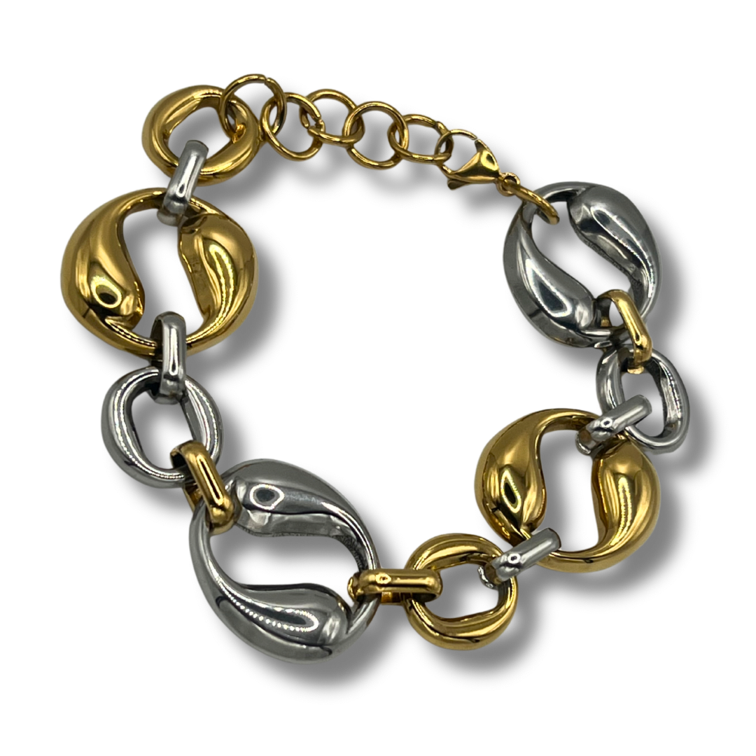 Daphne Bracelet